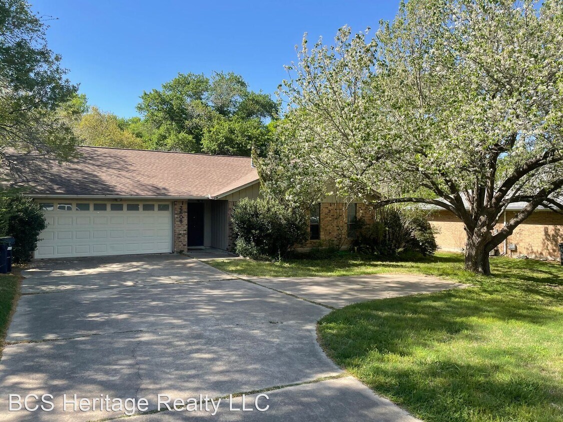 Primary Photo - 3 br, 2 bath House - 2605 Cumberland Ct