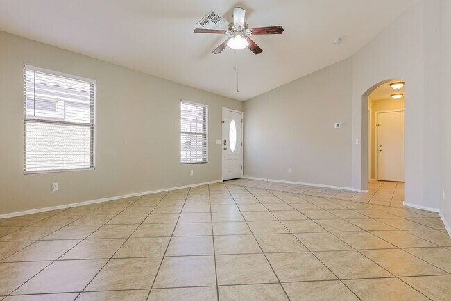 Foto del edificio - 10857 E Arcadia Ave