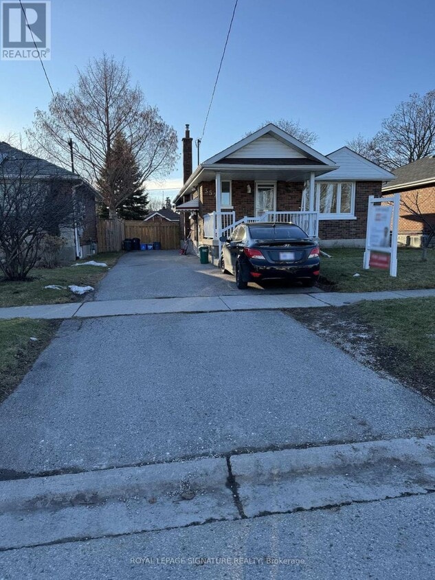 Primary Photo - 352 Highland Ave