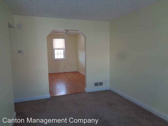 Foto del edificio - 2 br, 2 bath House - 2112 Harman Ave.