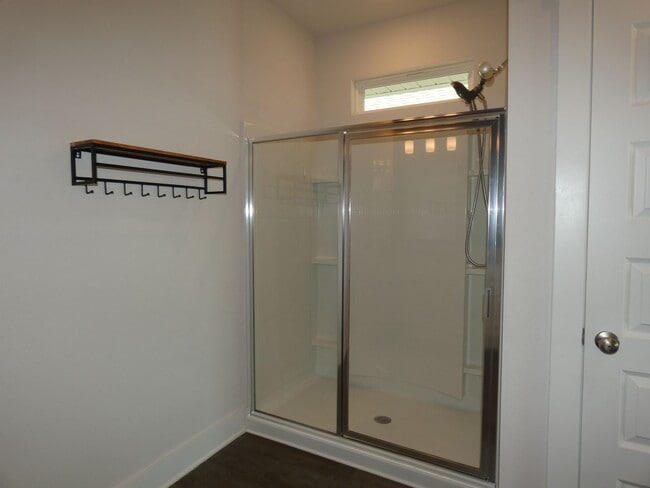 Building Photo - 4-Bedroom Craftsman-Style Home
