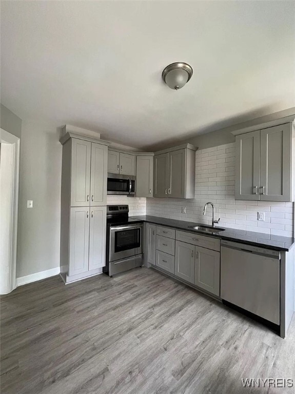 Building Photo - 355 Plymouth Ave