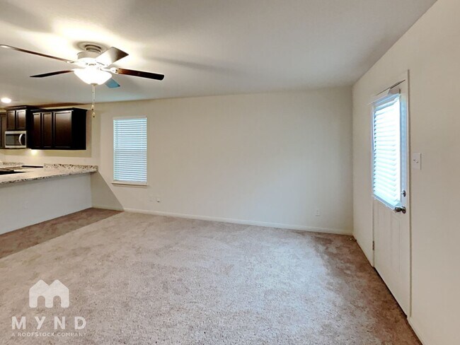 Building Photo - 7331 Anchor Cyn