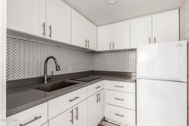 Foto del edificio - 3027 N 37th St