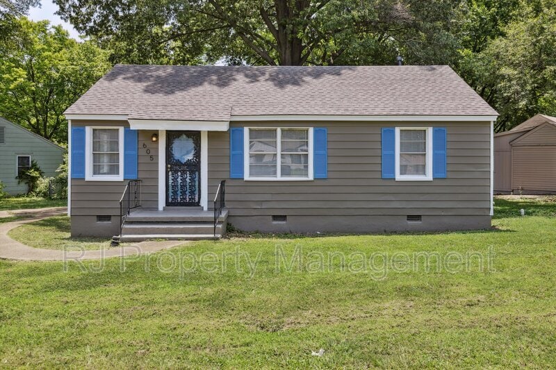 Primary Photo - 605 Orchard Ave
