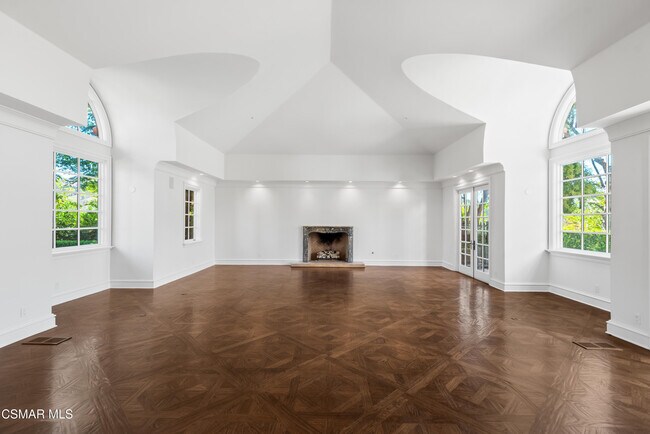 Foto del edificio - 1101 Oak Mirage Pl