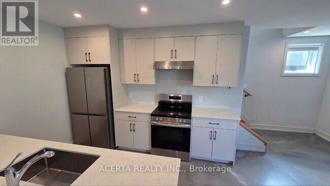 Photo du bâtiment - 1252 Trenton Ave