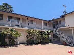Building Photo - 1365 Orange Grove Ave