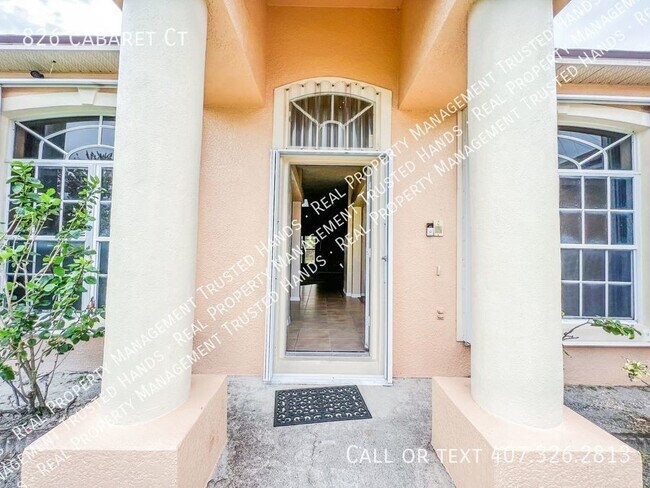 Foto del edificio - Charming 4BR/2BA Home with Pool - Your Oas...
