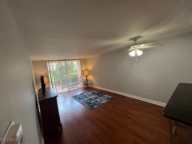 Building Photo - 150 Turtle Lake Ct