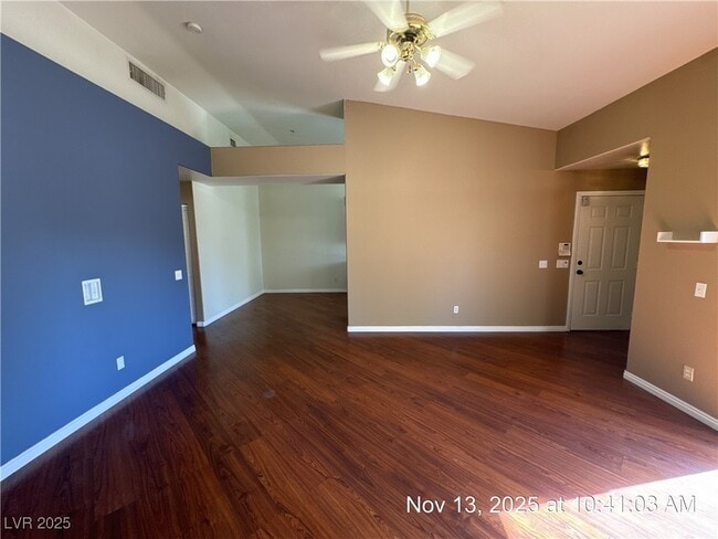 Foto del edificio - 7450 S Eastern Ave