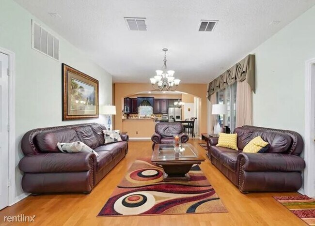 Foto del edificio - 4 br, 3 bath House - 274 Hunt Street UNIT