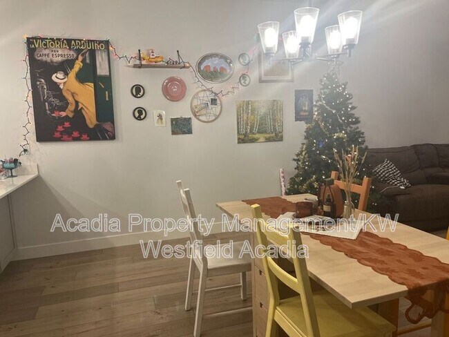 Foto del edificio - 2023 N 3830 W