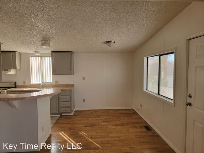 Foto del edificio - 2 br, 2 bath House - 1960 Montclair Drive