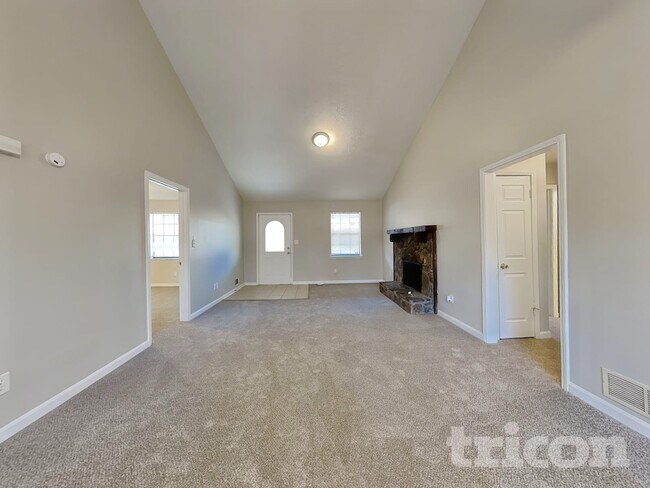 Foto del edificio - 3888 Tree Bark Ln SW