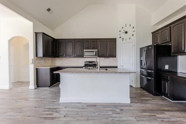 Building Photo - 209 Soaring Hill Blvd