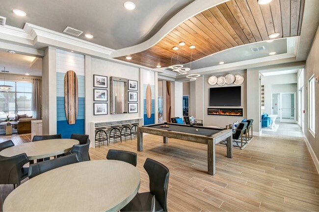 Building Photo - Aqua Palm Bay