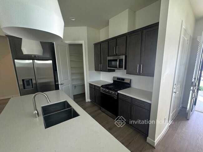 Building Photo - 12410 Imperial Lk Ln