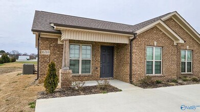 Building Photo - 16769 Newby Chapel Rd