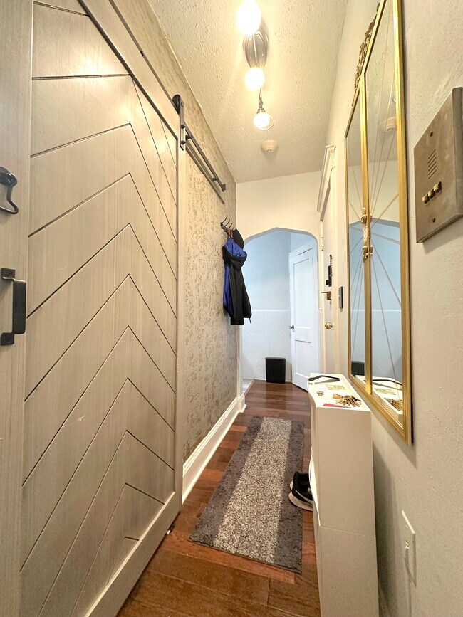 Foto del edificio - 26 Chiswick Rd