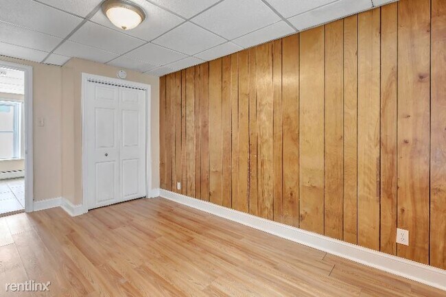 Foto del edificio - 3 br, 2 bath Apartment - 560 Sedgewick Avenue