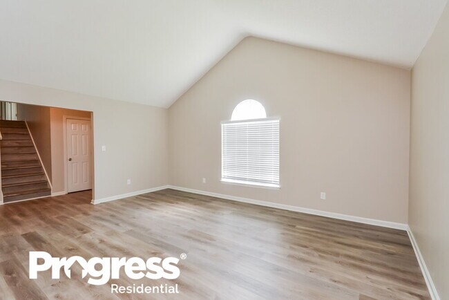 Building Photo - 6474 Rebecca Way