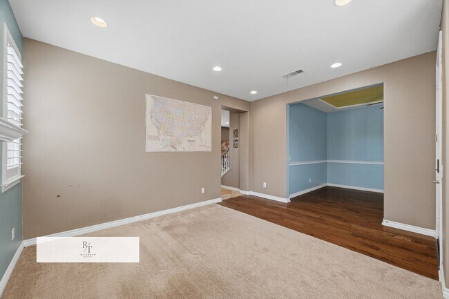 Foto del edificio - Spacious 4 Bed / 3 Bath Home in Jurupa Unified School District