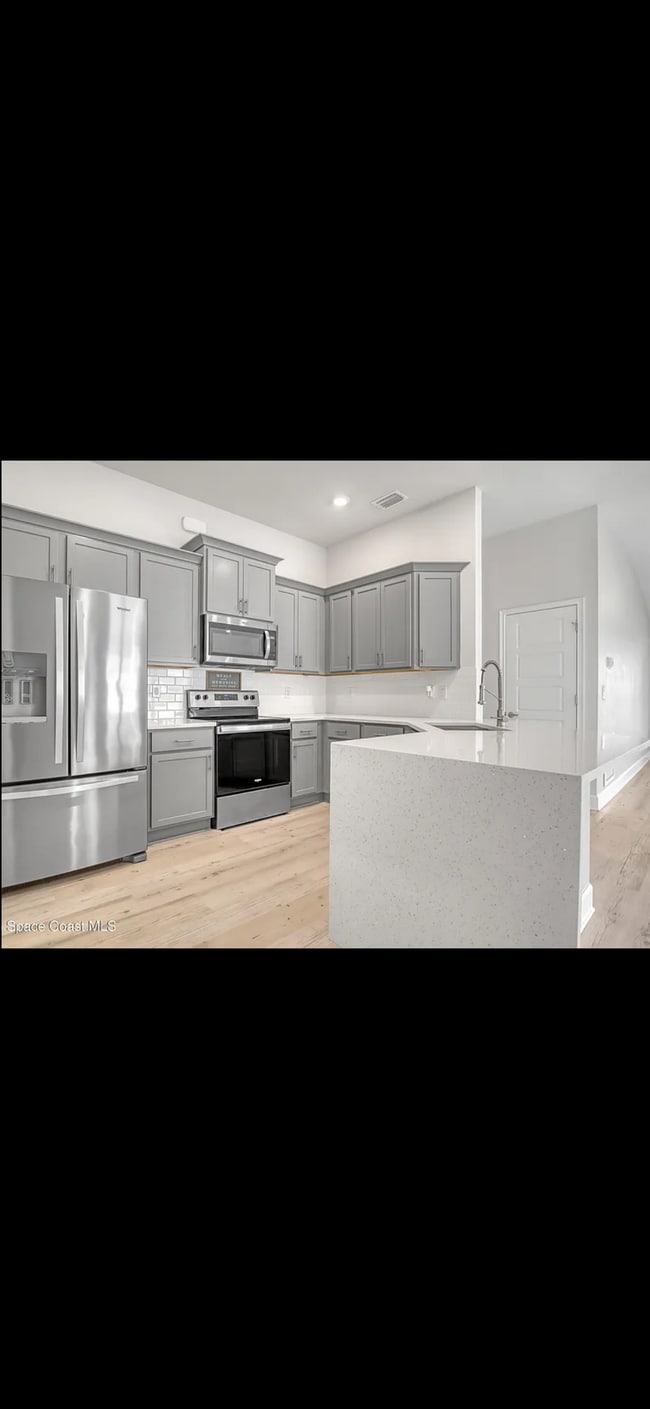 Foto del edificio - 2438 Bonnyton Ln NW