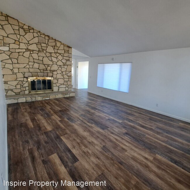 Foto del edificio - 3 br, 2 bath House - 58849 Delano Trail