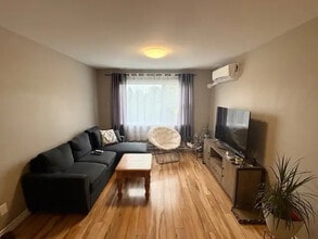 Building Photo - 104 Katherine Av
