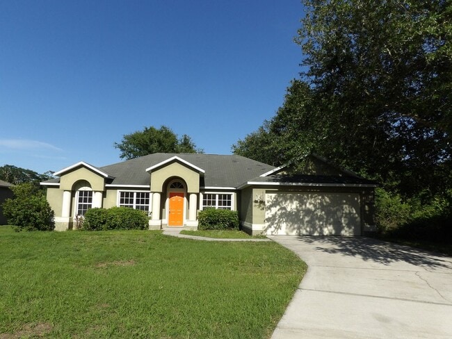 Building Photo - Spacious 4 Bedroom 2236 Sq Ft Call Carole ...