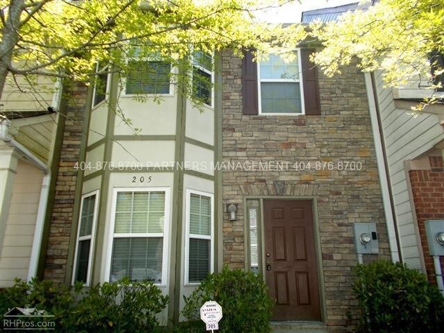 Primary Photo - 205 Creel Way