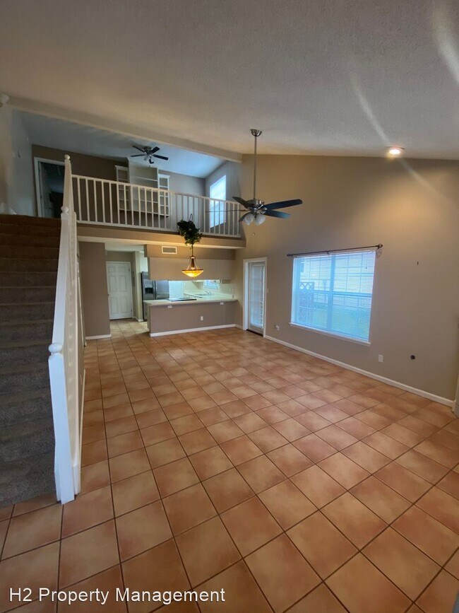 Building Photo - 2 br, 2 bath House - 3011 Royal Palm Way