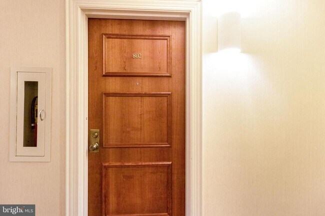 Foto del edificio - 3101 New Mexico Ave NW