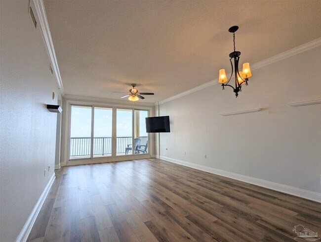Foto del edificio - 10335 Gulf Beach Hwy