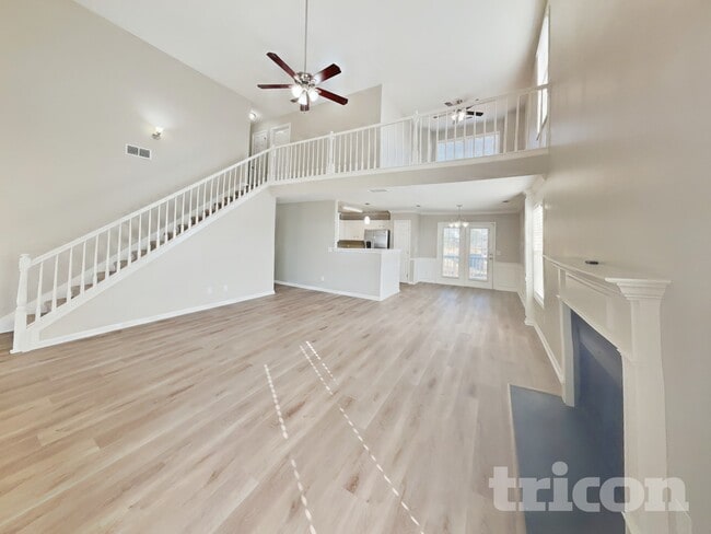 Foto del edificio - 129 Mary Joe Martin Dr