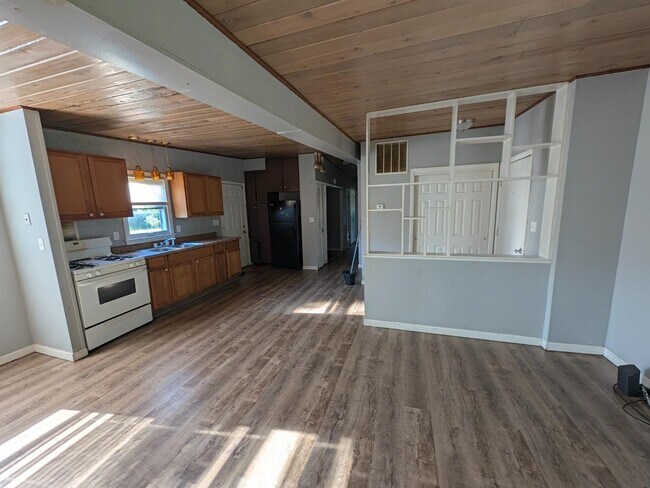 Foto del edificio - 56445 Eastlea Dr