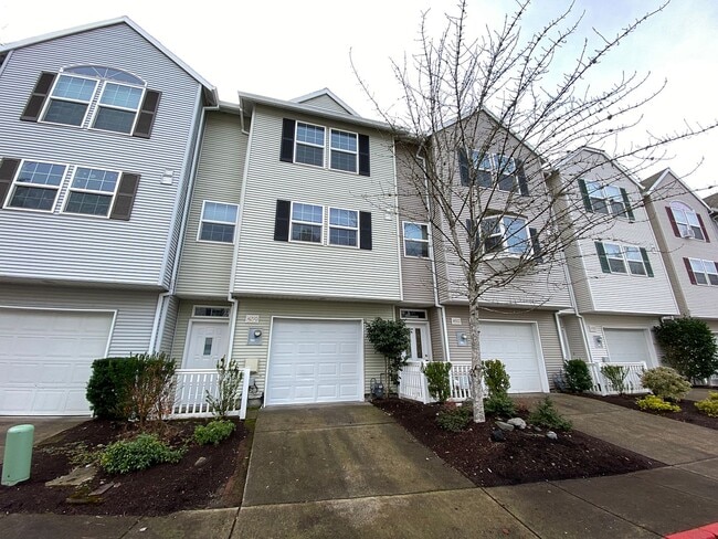 Photo - 14290 SW Cougar Ridge Drive House