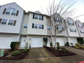 Building Photo - 14290 SW Cougar Ridge Dr