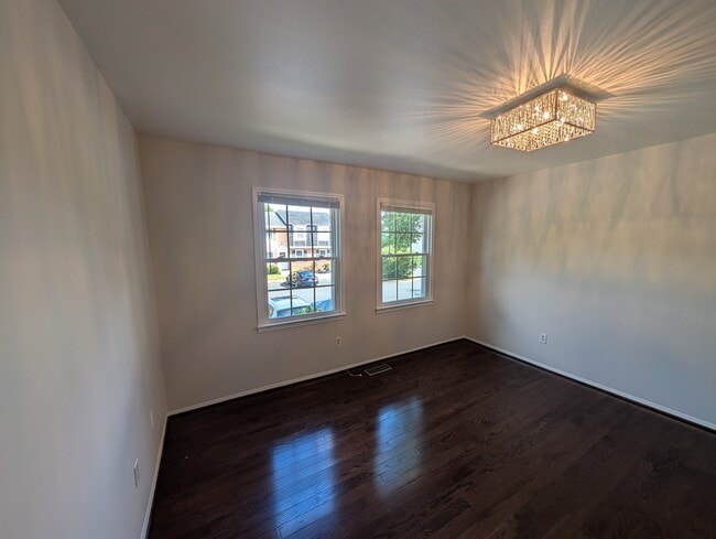 Photo - 3335 Breckenridge Ct (Annandale, VA) Townhome