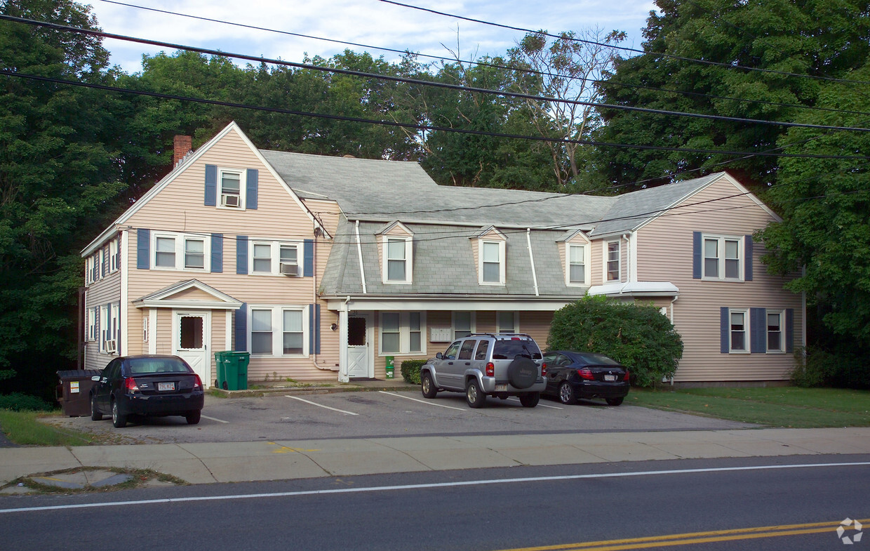 Building Photo - 36 Main St