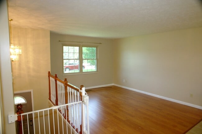 Photo - Seymour, 4 bedroom, hardwood floors - Call Steve Davis (865) 681-1000 House