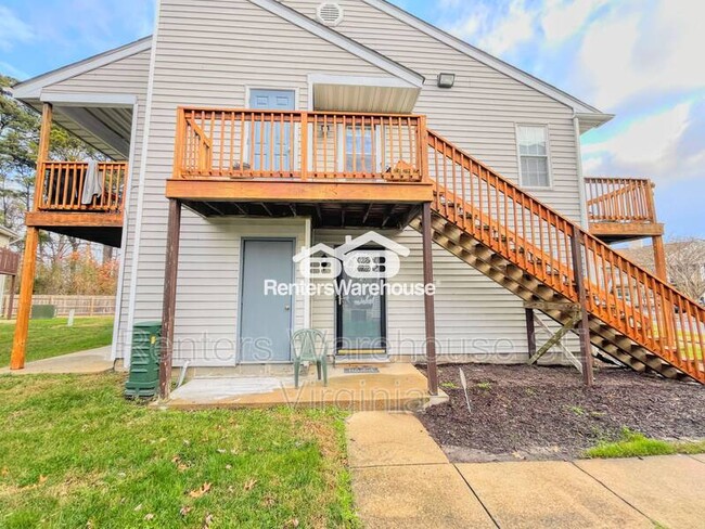 Building Photo - 3704A Towne Point Rd