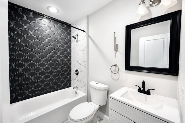 Foto del edificio - 2328 Calverton Heights Ave