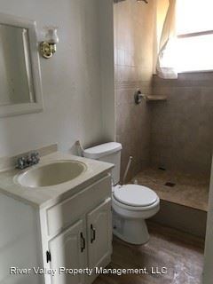 Foto del edificio - 6 Reservoir Rd