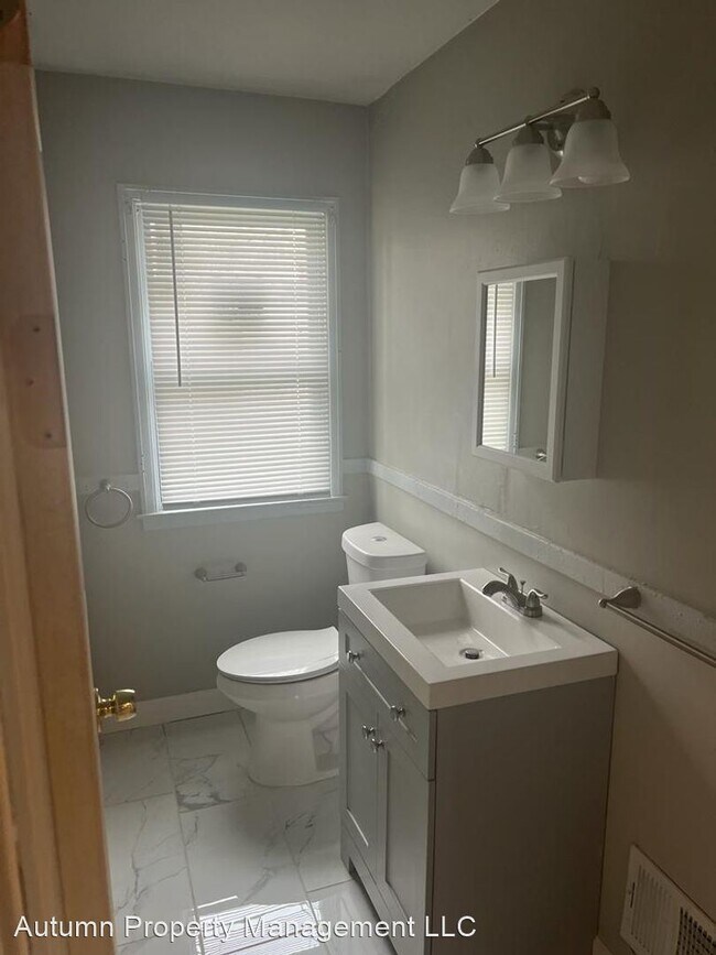 Foto del edificio - 3 br, 1 bath House - 16534 E. State Fair
