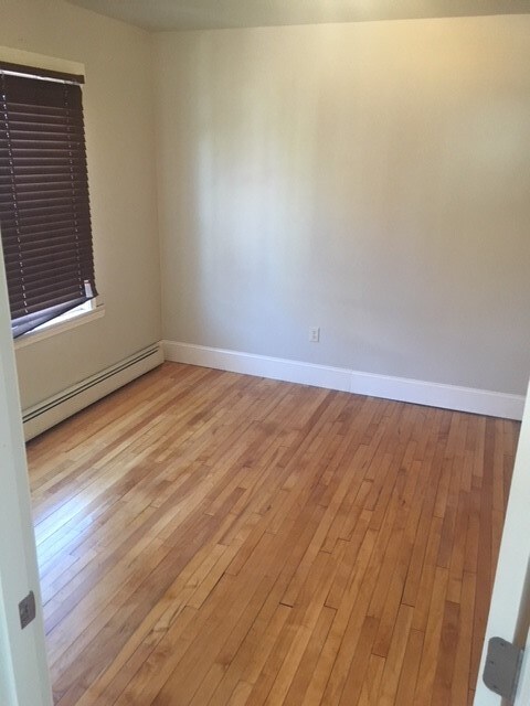 Foto del edificio - 525 N 3rd St