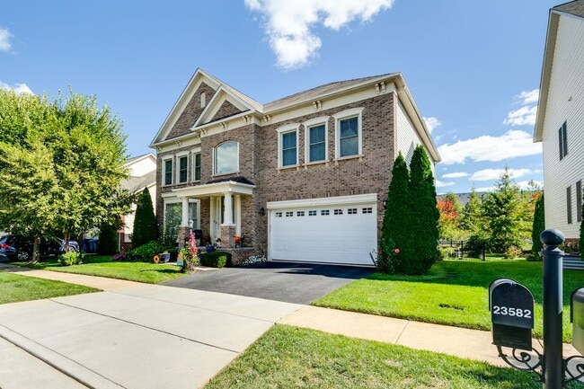 Foto del edificio - 23582 Prosperity Ridge Pl