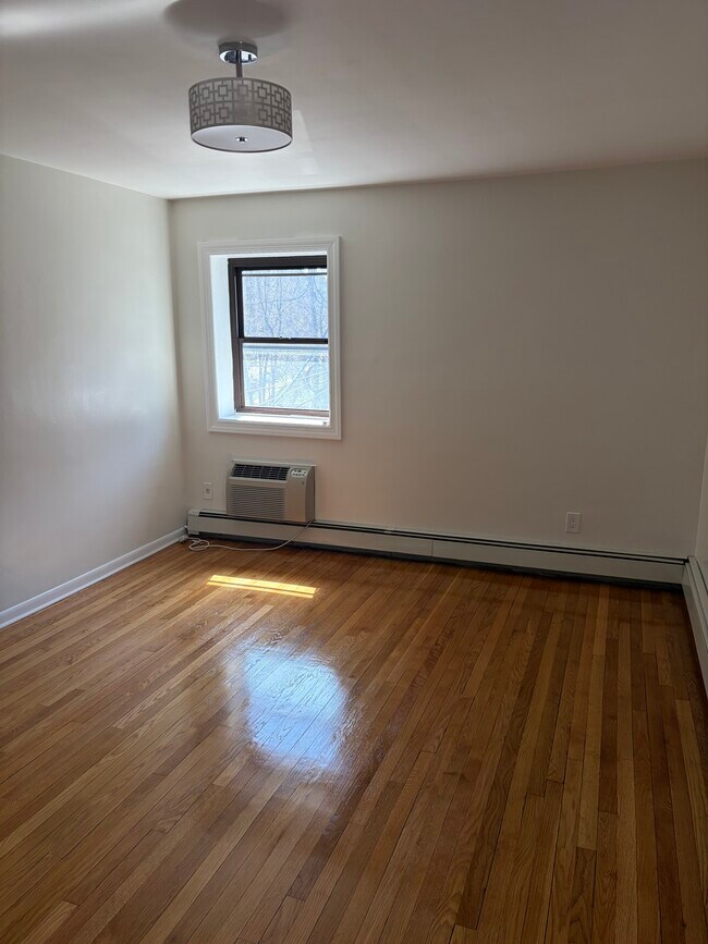 Foto del edificio - 218 Prospect Ave