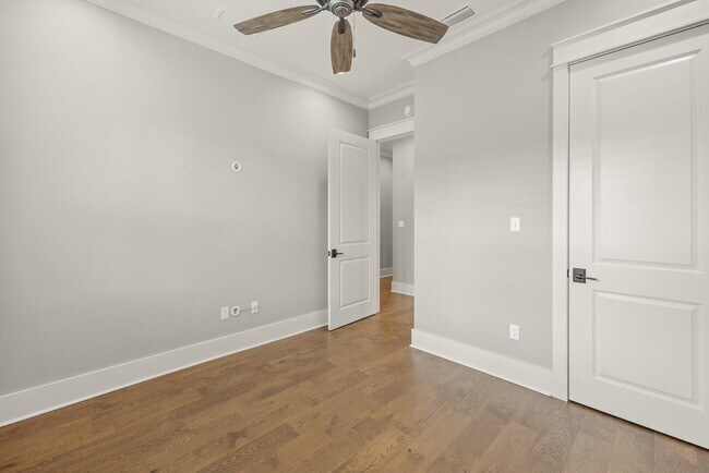 Foto del edificio - 197 Camellia Oaks Ave